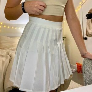 White Rosella Mini Skirt // US 0 // Princess Polly